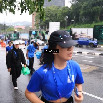 Runner Photo 7934756