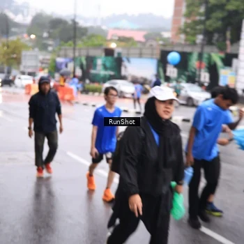 Runner Photo 7934758