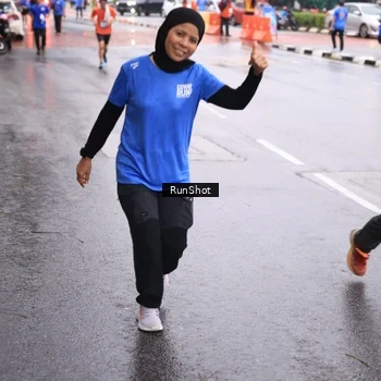 Runner Photo 7934786