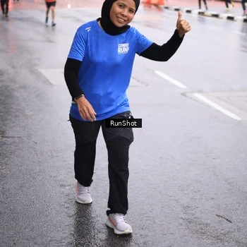 Runner Photo 7934789