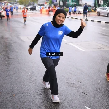 Runner Photo 7934797