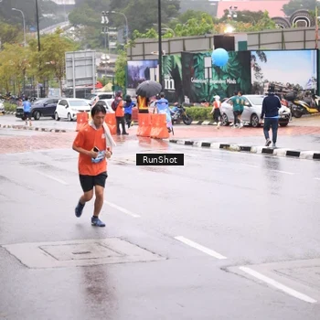 Runner Photo 7934804
