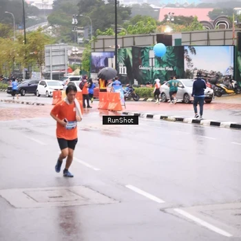 Runner Photo 7934805