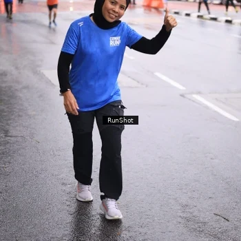 Runner Photo 7934807