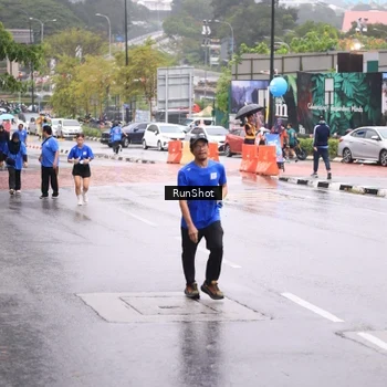 Runner Photo 7934831