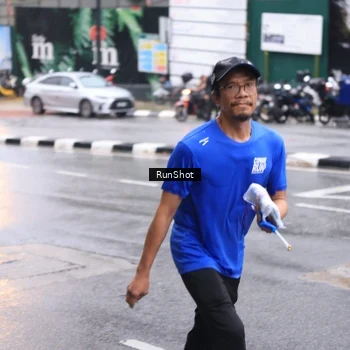 Runner Photo 7934841