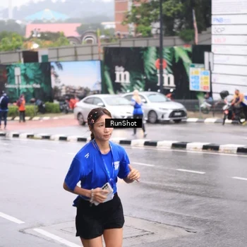 Runner Photo 7934852