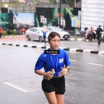 Runner Photo 7934856