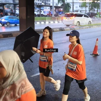 Runner Photo 7934859