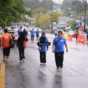 Runner Photo 7934871