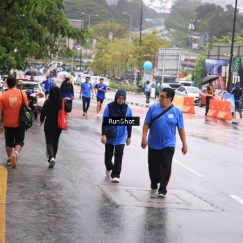 Runner Photo 7934884