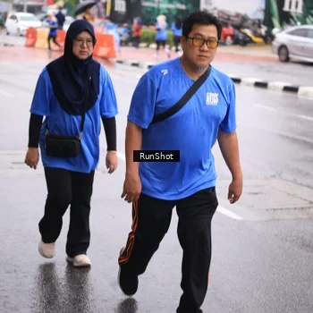 Runner Photo 7934898
