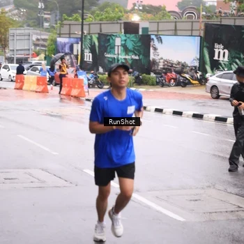 Runner Photo 7934915