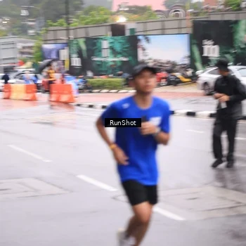 Runner Photo 7934918