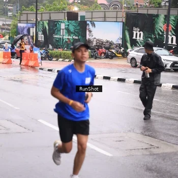 Runner Photo 7934921