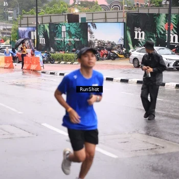 Runner Photo 7934922