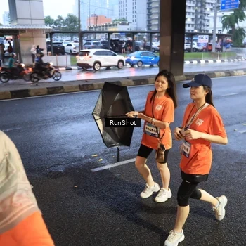 Runner Photo 7934949