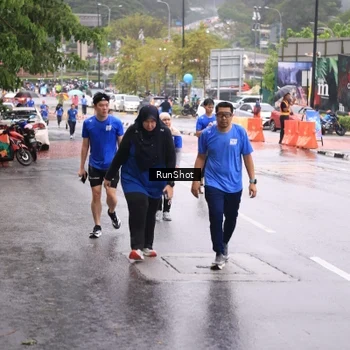 Runner Photo 7934962