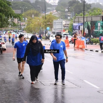 Runner Photo 7934966