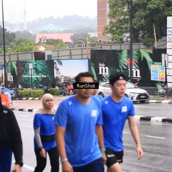Runner Photo 7934984