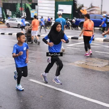 Runner Photo 7935065
