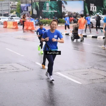Runner Photo 7935103