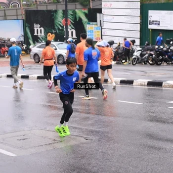 Runner Photo 7935128