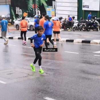 Runner Photo 7935129