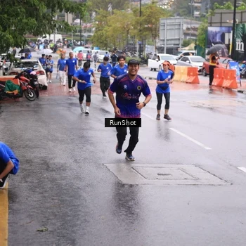 Runner Photo 7935134