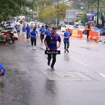 Runner Photo 7935162