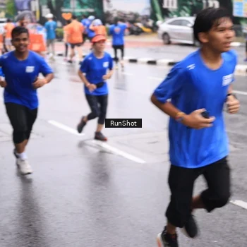 Runner Photo 7935193