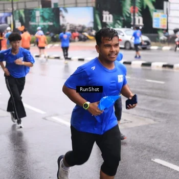 Runner Photo 7935203