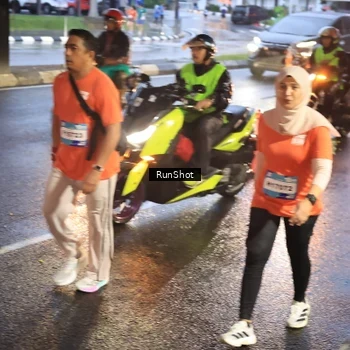 Runner Photo 7935228