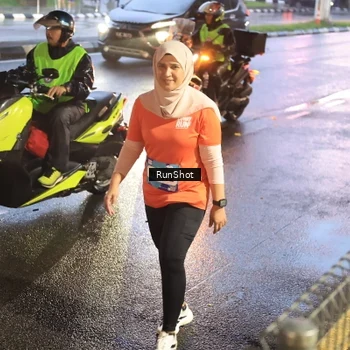 Runner Photo 7935255