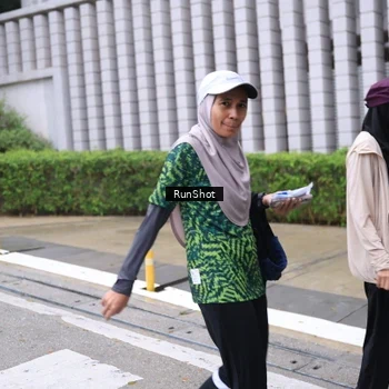 Runner Photo 7935265