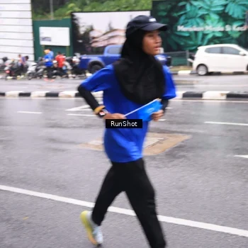 Runner Photo 7935281