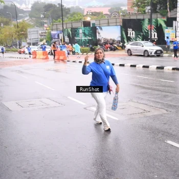 Runner Photo 7935288