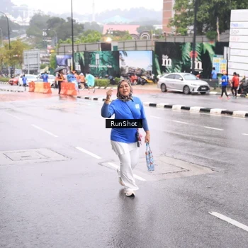 Runner Photo 7935289
