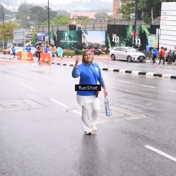 Runner Photo 7935290