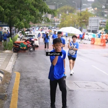 Runner Photo 7935301
