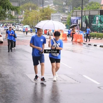Runner Photo 7935321