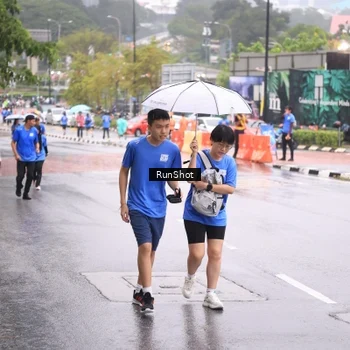 Runner Photo 7935327