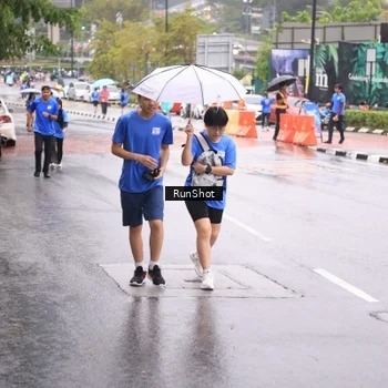 Runner Photo 7935334