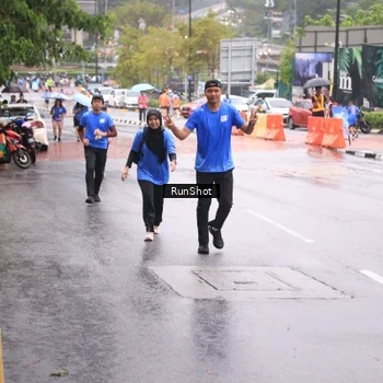 Runner Photo 7935344