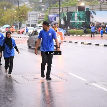Runner Photo 7935363