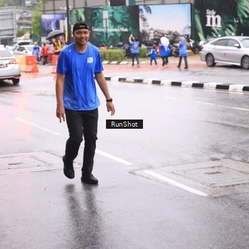 Runner Photo 7935371
