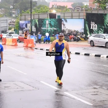 Runner Photo 7935414
