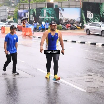 Runner Photo 7935421