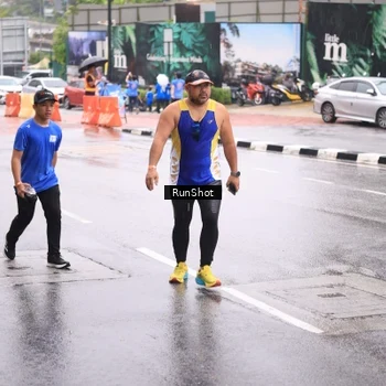 Runner Photo 7935422