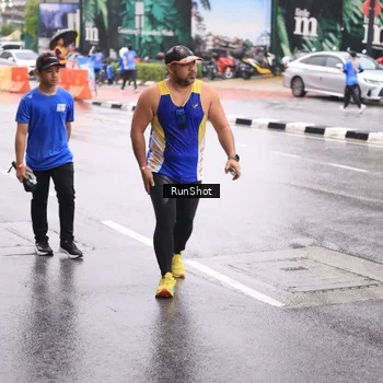 Runner Photo 7935432